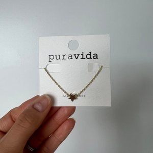 star necklace from pura vida